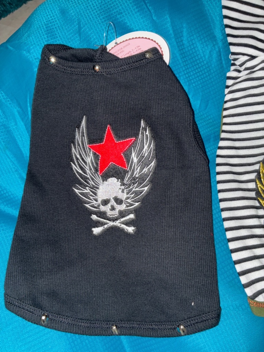 Lulu pink bundle of boy pet clothes
Size m - Picture 3 of 8